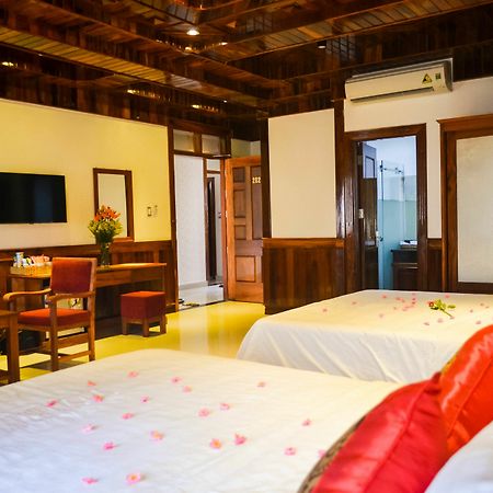 San San Hotel Đà Nẵng Kültér fotó
