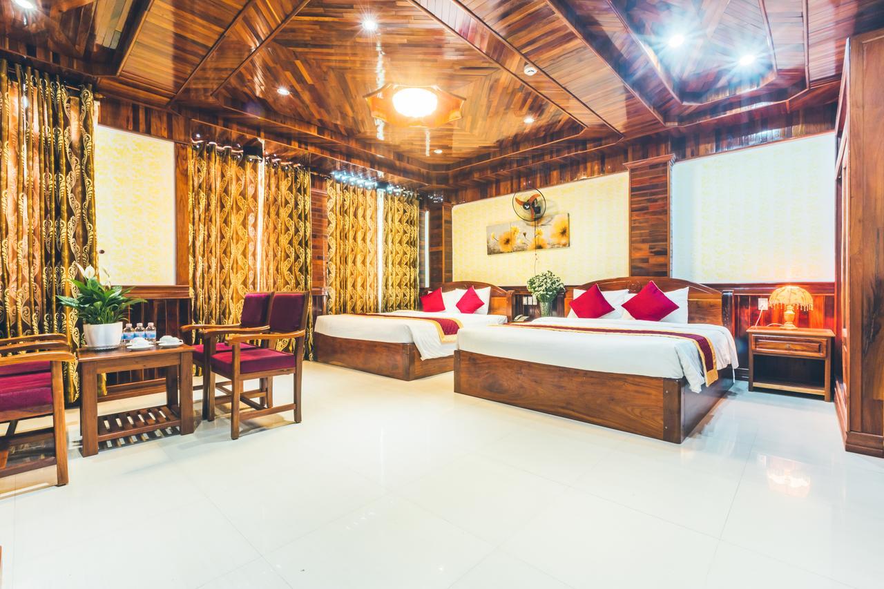 San San Hotel Đà Nẵng Kültér fotó