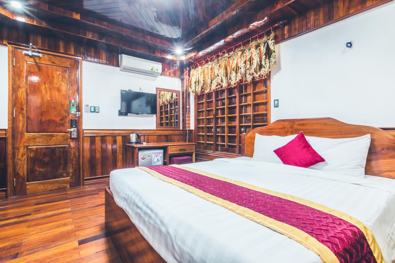San San Hotel Đà Nẵng Kültér fotó